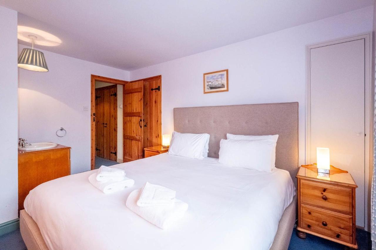 Micawbers - Aldeburgh Coastal Cottages Торпнес Екстериор снимка