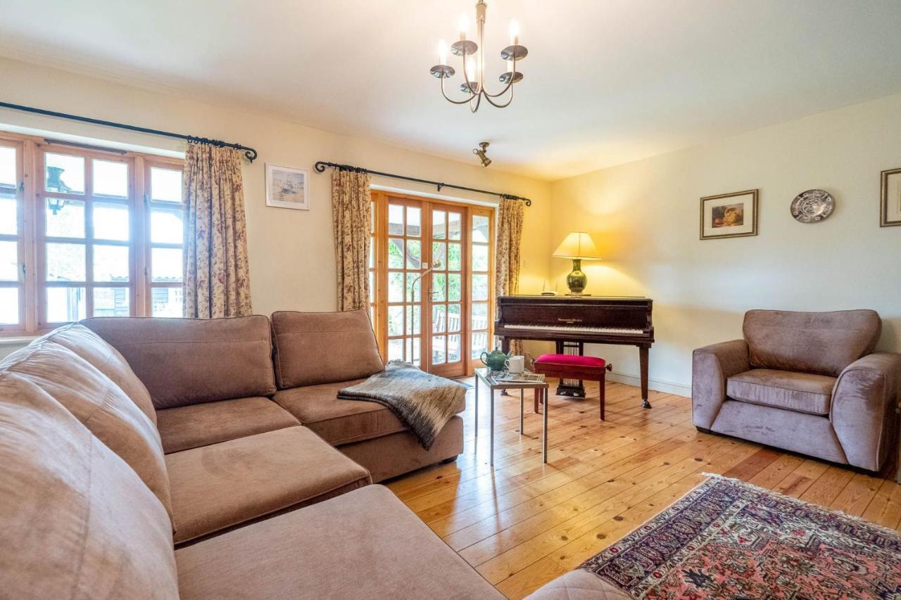 Micawbers - Aldeburgh Coastal Cottages Торпнес Екстериор снимка