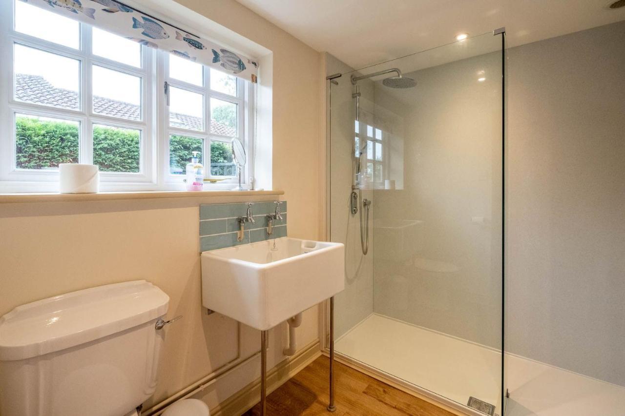 Micawbers - Aldeburgh Coastal Cottages Торпнес Екстериор снимка