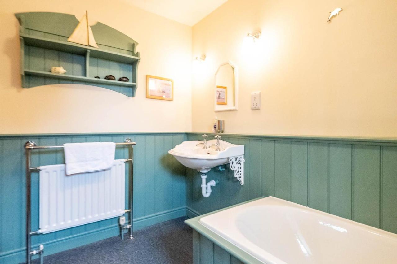 Micawbers - Aldeburgh Coastal Cottages Торпнес Екстериор снимка