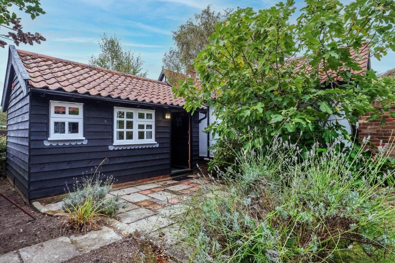 Micawbers - Aldeburgh Coastal Cottages Торпнес Екстериор снимка